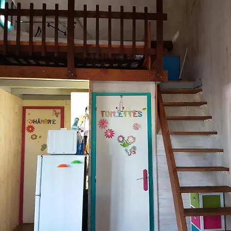 Petit Chalet A 4 Km Des Plages Et Du Cap D'agde Apartment *
